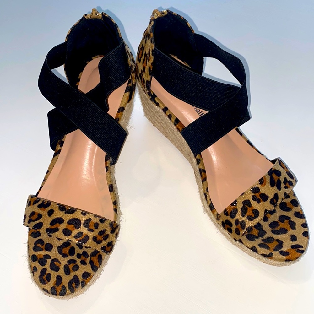 Oli Jolimall Espadrilles - size 9